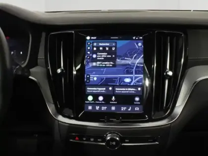 Photo 12 Volvo V60  B4 197ch Ultra Style Dark DCT 7