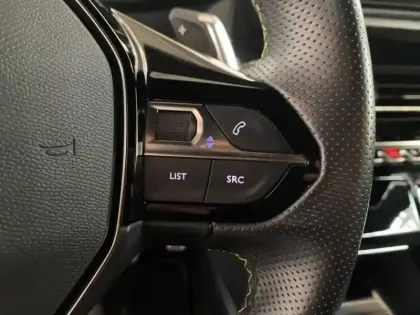 Photo 13 Peugeot 2008  1.2 130 S&S GT EAT8 LED GPS Camera