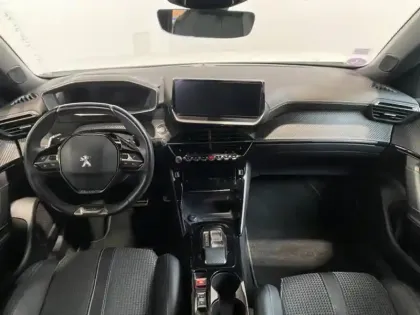 Photo 6 Peugeot 2008  1.2 130 S&S GT EAT8 LED GPS Camera