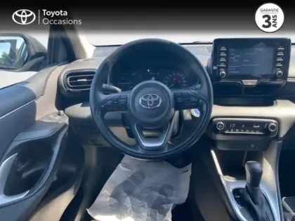 Photo 8 Toyota Yaris  116h Dynamic 5p MC24