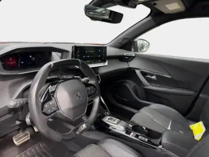 Photo 14 Peugeot 2008  1.5 BlueHDi 130ch S&S GT EAT8 125g