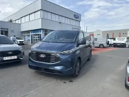 Photo Ford Custom Limited