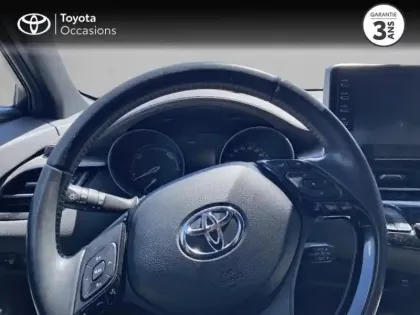 Photo 12 Toyota C-HR  122h Distinctive 2WD E-CVT