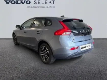 Photo 7 Volvo V40  T2 122ch Momentum Geartronic