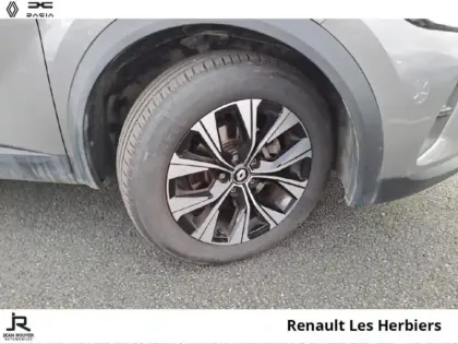Photo 7 Renault Captur  1.6 E-Tech hybride 145ch Evolution