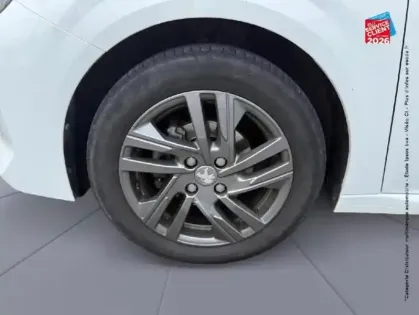Photo 9 Peugeot 208  1.2 PureTech 75ch S&S Style