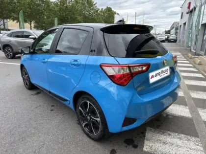 Photo 6 Toyota Yaris  100h Collection 5p RC18