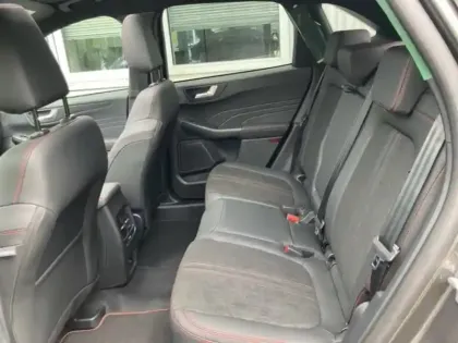 Photo 11 Ford Kuga  2.5 Duratec 180ch Hybrid FlexiFuel ST-Line X Powershift