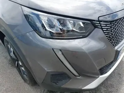 Photo 15 Peugeot 2008  BlueHDi 130 S&S EAT8