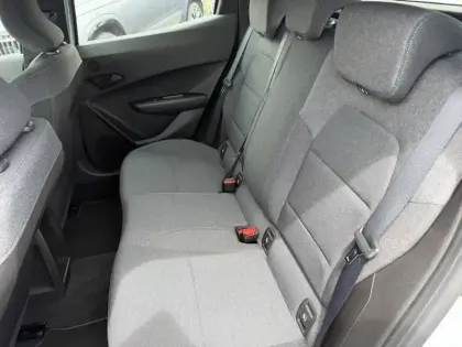 Photo 14 Renault Clio  E-Tech full hybrid 160 ch