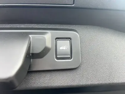 Photo 24 Renault Scenic  E-Tech électrique 220 ch grande autonomie