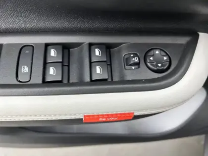 Photo 14 Citroën C3  Turbo 100 ch BVM6
