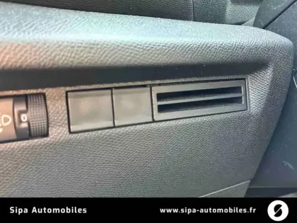 Photo 26 Citroën C4  PureTech 130 BVM6