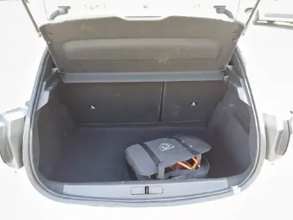Photo 5 Peugeot 208  Electrique 50 kWh 136ch