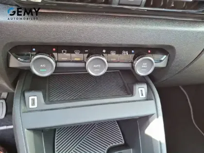 Photo 34 Citroën C4  Hybride 145 e-DCS6
