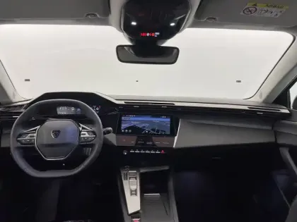 Photo 29 Peugeot 308  Hybrid 136 e-DCS6