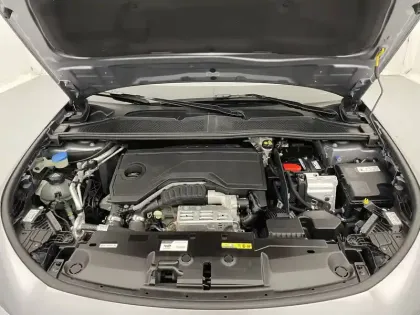 Photo 20 Peugeot 308  Hybrid 136 e-DCS6