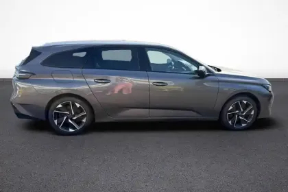 Photo 6 Peugeot 308  SW PHEV 180 e-EAT8