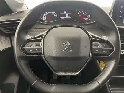Photo 46 Peugeot 208  PureTech 75 S&S BVM5