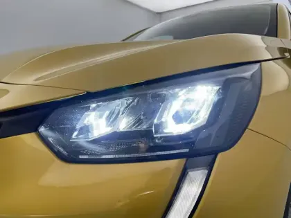 Photo 53 Peugeot 208  PureTech 75 S&S BVM5