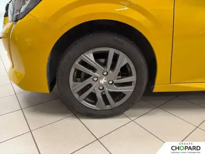 Photo 20 Peugeot 208  PureTech 75 S&S BVM5