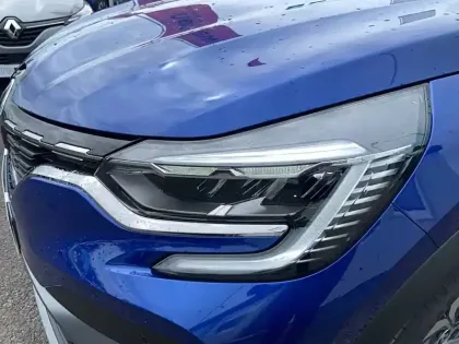 Photo 33 Renault Captur  mild hybrid 140