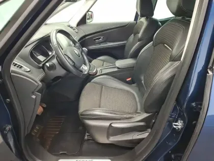 Photo 26 Renault Scenic  dCi 110 Energy EDC