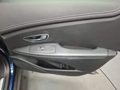 Photo 24 Renault Scenic  dCi 110 Energy EDC