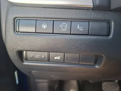 Photo 27 Nissan Qashqai  Mild Hybrid 158 ch Xtronic