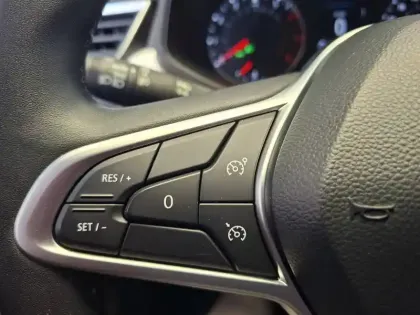 Photo 43 Renault Clio  TCe 90
