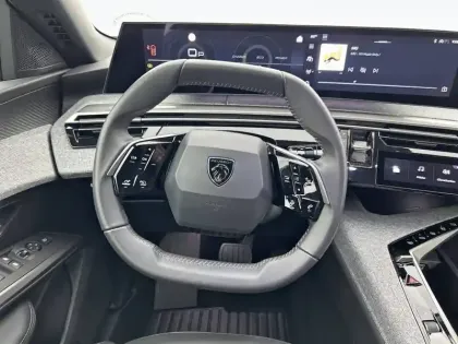 Photo 37 Peugeot 3008  Hybrid 145 e-DCS6