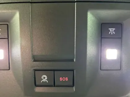Photo 54 Peugeot 3008  Hybrid 145 e-DCS6