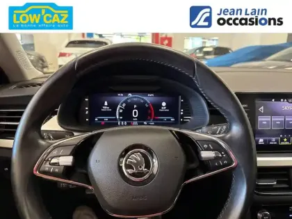Photo 11 Skoda Kamiq  1.0 TSI Evo 110 ch DSG7