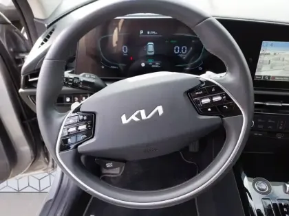 Photo 11 Kia Niro  1.6 GDi 183 ch PHEV DCT6