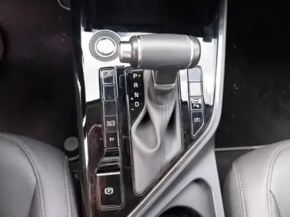 Photo 21 Kia Niro  1.6 GDi 183 ch PHEV DCT6