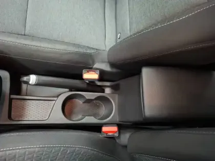 Photo 33 Renault Captur  E-Tech 145 - 21