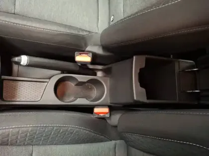 Photo 34 Renault Captur  E-Tech 145 - 21