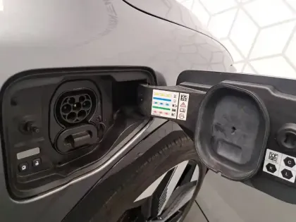 Photo 20 Renault Megane  E-Tech EV60 220 ch super charge