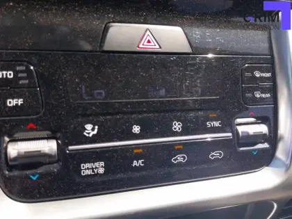 Photo 8 Kia Sorento  1.6 T-GDi Hybride Rechargeable 265 ch 5pl 4x4 BVA6
