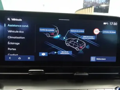 Photo 33 Hyundai Kona  Hybrid 141