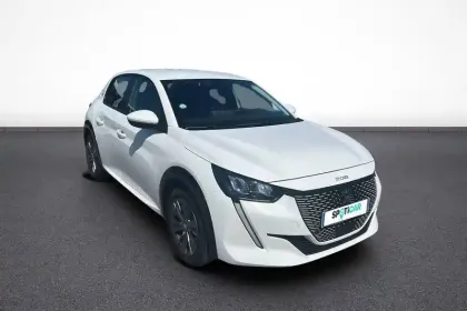 Photo 7 Peugeot 208  Electrique 50 kWh 136ch