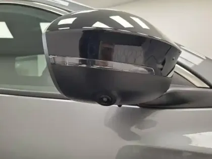 Photo 21 Renault Espace  E-Tech full hybrid 200 GSR2