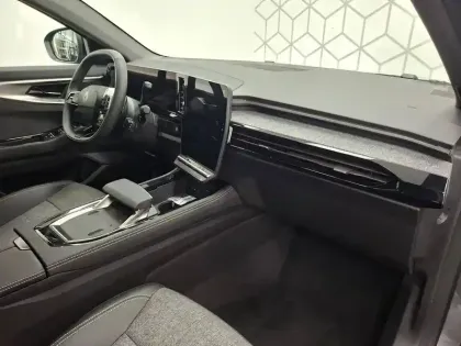 Photo 19 Renault Espace  E-Tech full hybrid 200 GSR2