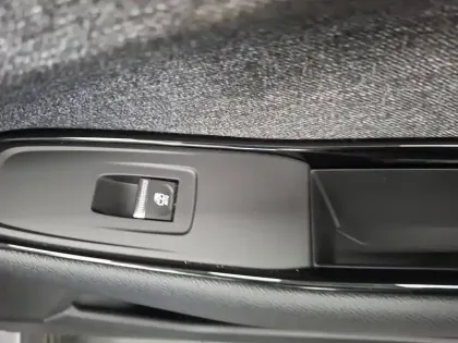 Photo 20 Renault Espace  E-Tech full hybrid 200 GSR2