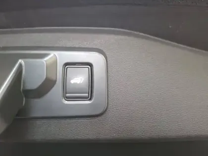 Photo 11 Renault Espace  E-Tech full hybrid 200 GSR2