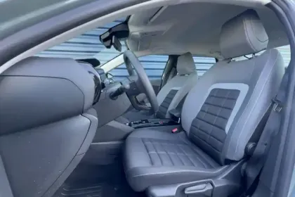 Photo 8 Citroën C4 e- X 156 ch autonomie etendue  Automatique