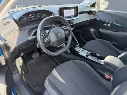 Photo 16 Peugeot 208  Electrique 50 kWh 136ch