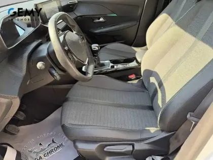Photo 8 Peugeot 208  PureTech 100 S&S BVM6