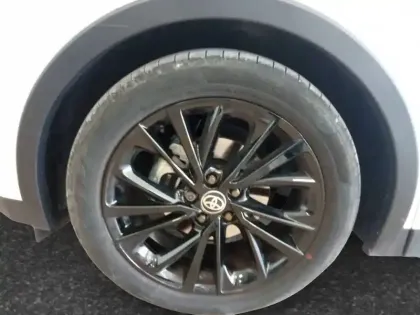 Photo 13 Toyota C-HR  Hybride 200