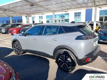 Photo 29 Peugeot 2008  PureTech 100 S&S BVM6